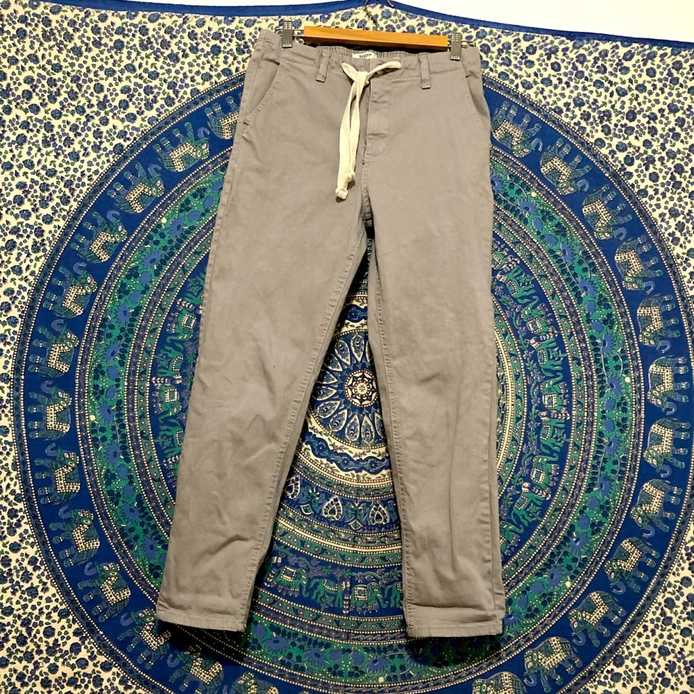 2/$15! Girlfriend ankle cropped jeans